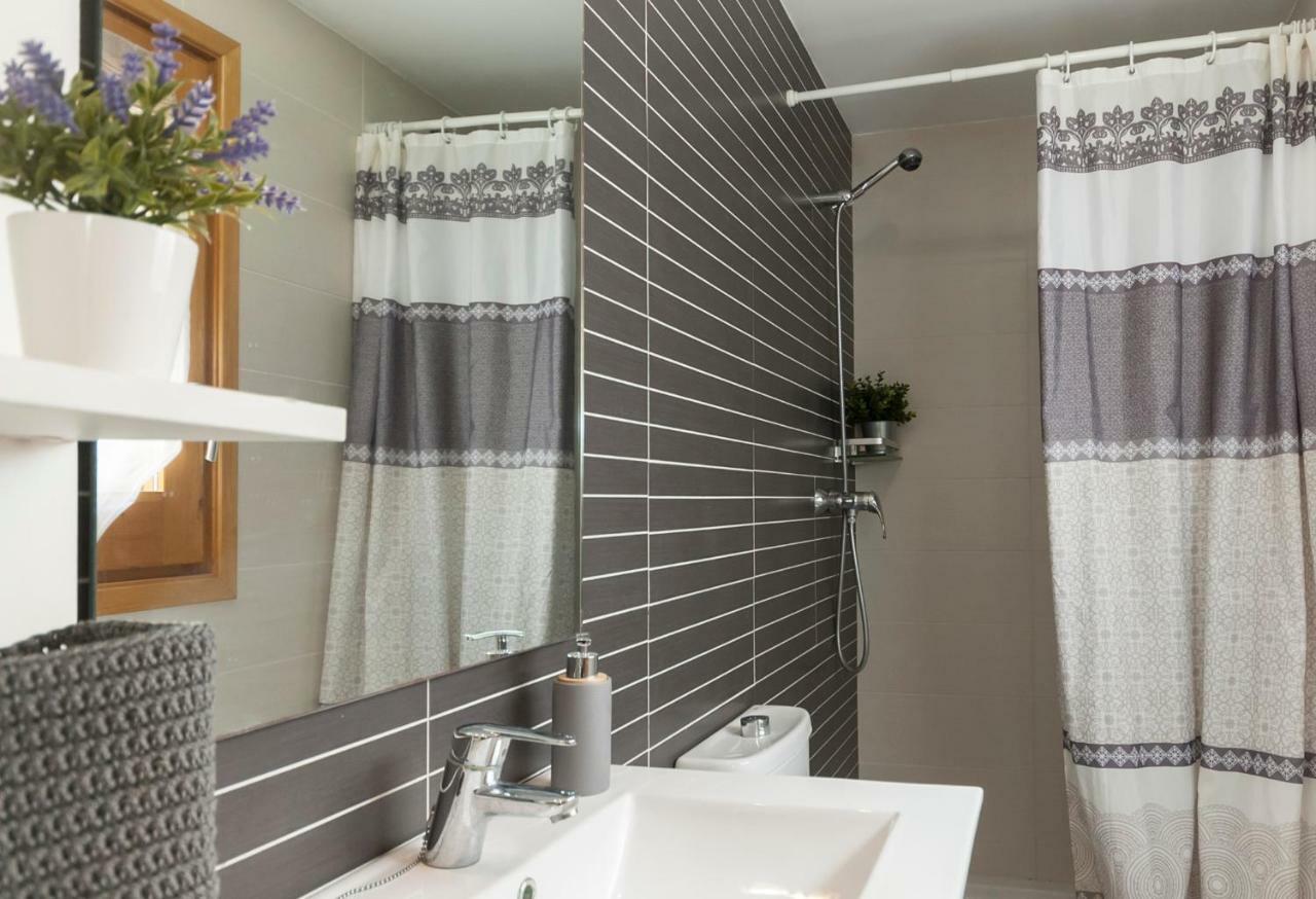 Lets Holidays Mediterranean Apartment 3 Minutes To The Beach 3 Tossa de Mar Ngoại thất bức ảnh